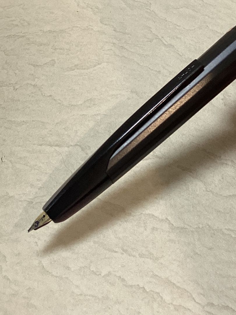 キャップレス 多面体