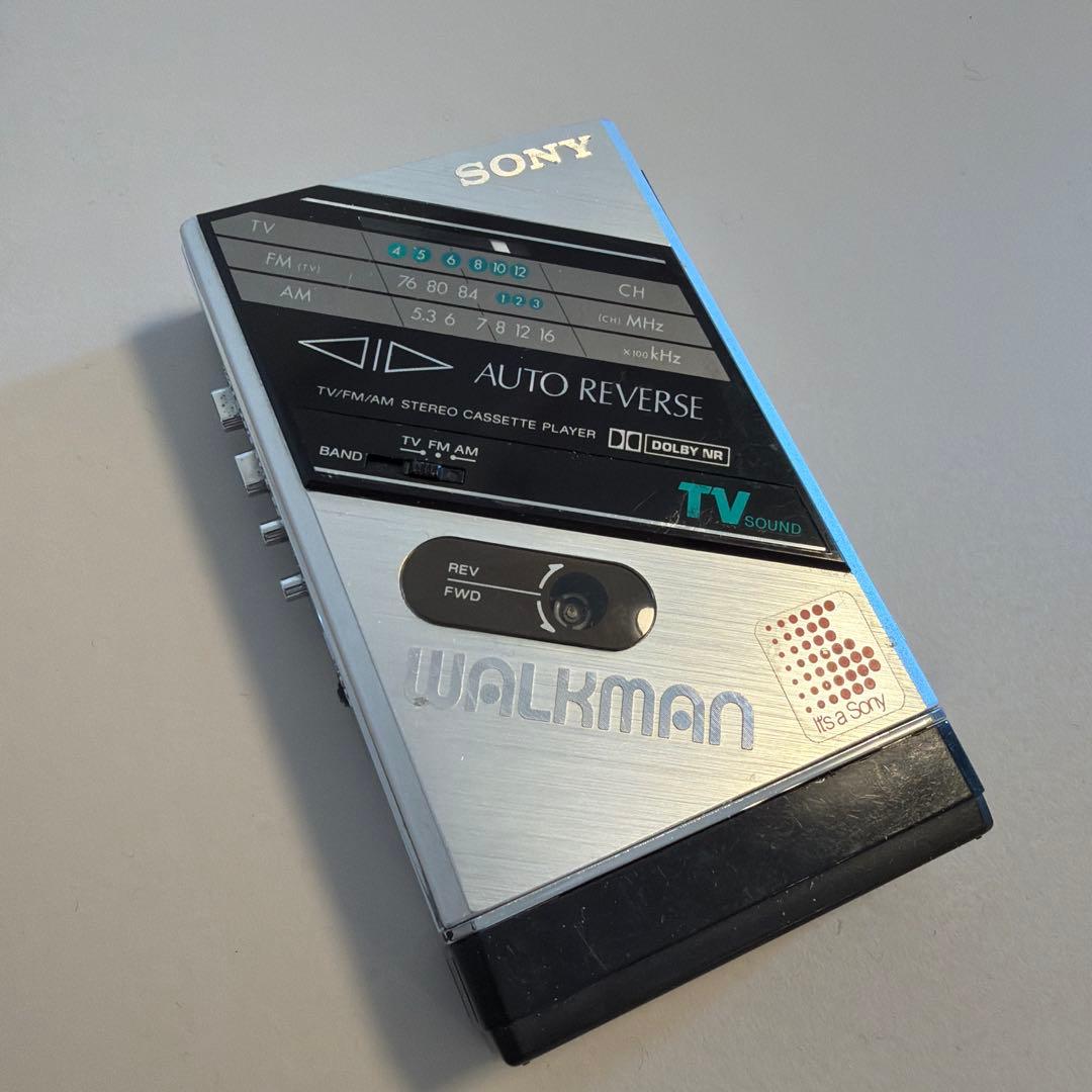 超希少品 整備済み完全動作品 SONY カセットウォークマン WM-F102