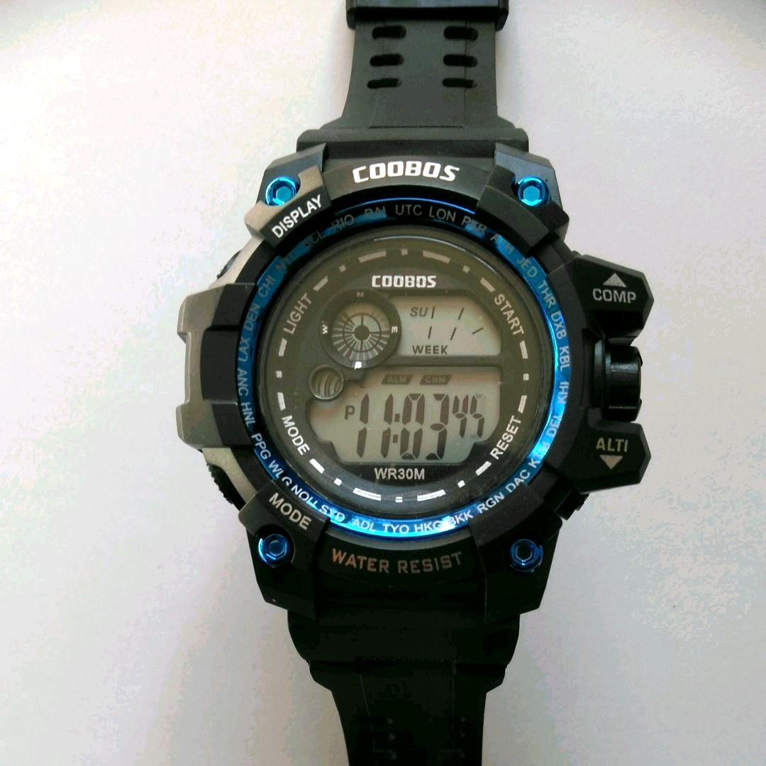 Coobos 新作ウォッチ Led デジタル腕時計 スポーツ腕時計 メンズ腕時計 メルカリ