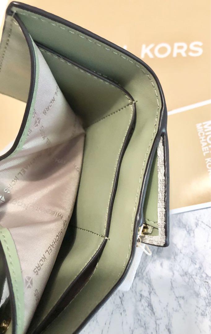 限定セール＊ マイケルコース 折り財布 グリーン 新品