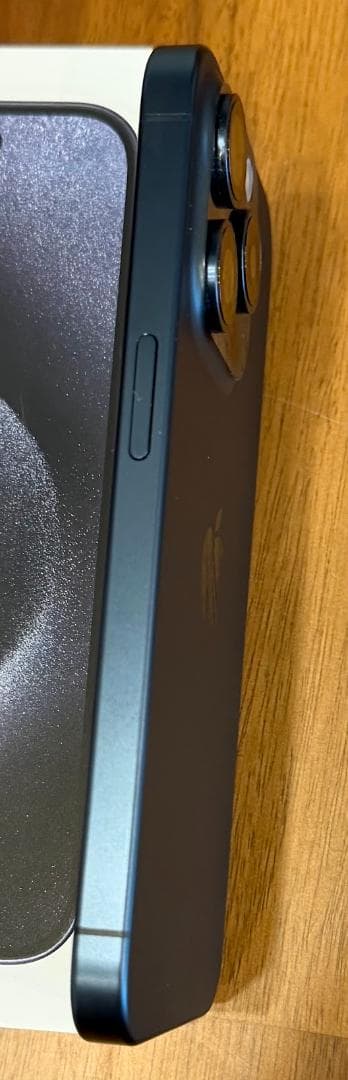 極美品 iPhone15 Pro ブルーチタニウム 256GB SIMフリー