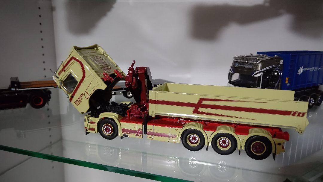 テクノ希少モデル1/50 スカニアクレーン付きトラック