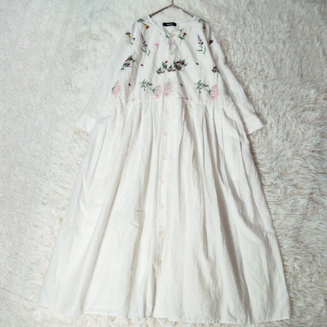 【美品】ネネット 花刺繍タックシャツワンピース ガーリー 春夏 白
