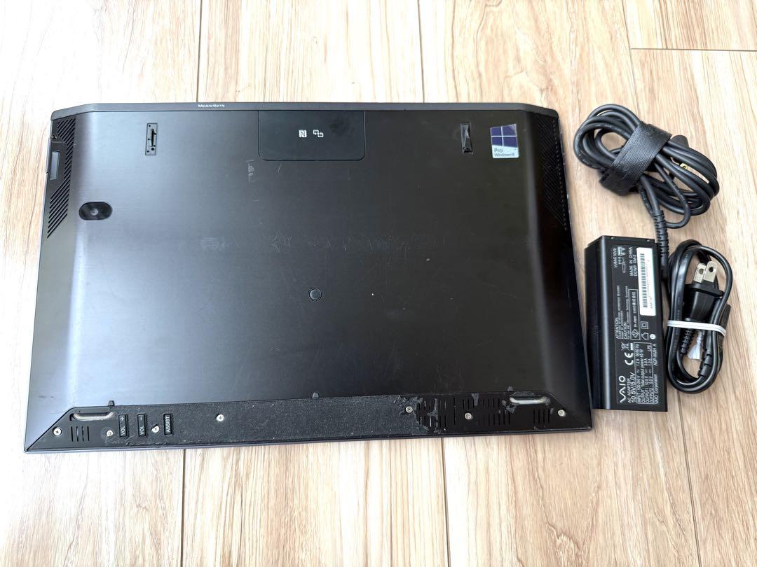タブレットになるノートパソコン SONY VAIO SVD132A14N