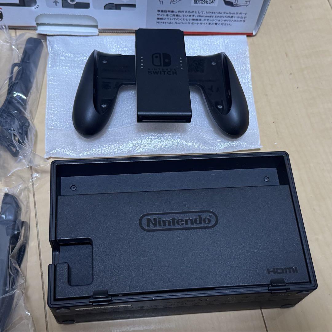 美品　Nintendo Switch（HAC-001）　グレー
