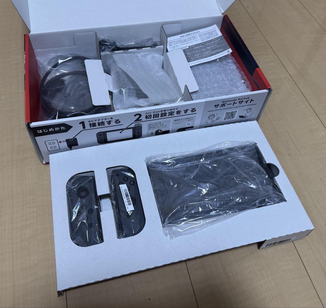 美品　Nintendo Switch（HAC-001）　グレー