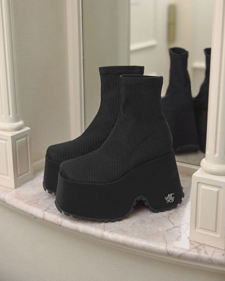 ミシェルマカロン 12cm盛れるショートブーツSサイズ