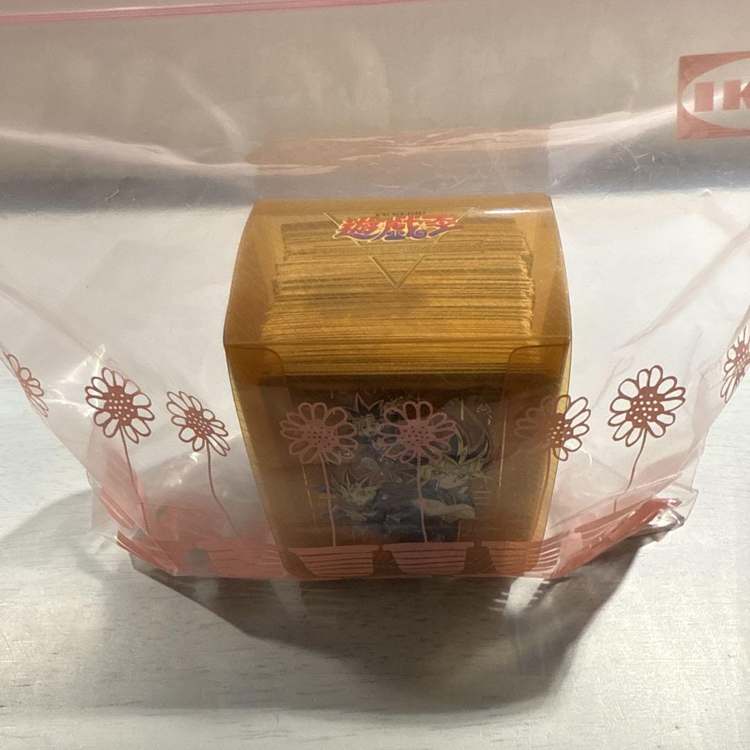青眼の白龍　遊戯王　バンダイ版　デッキケース付き　ルールカード 青眼の白龍 遊戯王 バンダイ版 デッキケース付き ルールカード