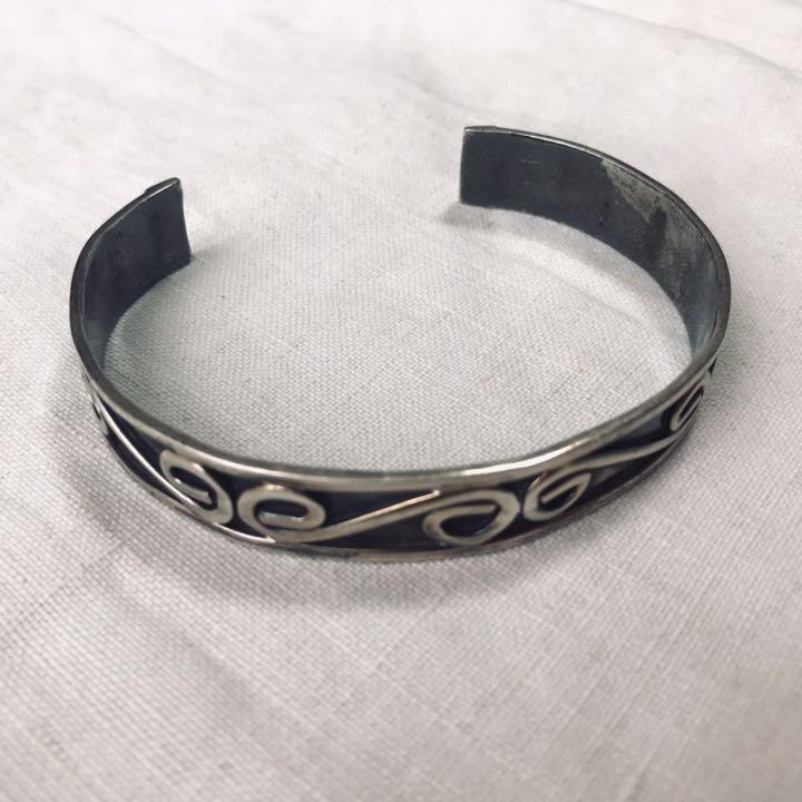 ヴィンテージ ビンテージ　Silver シルバー　バングル　ブレスレット