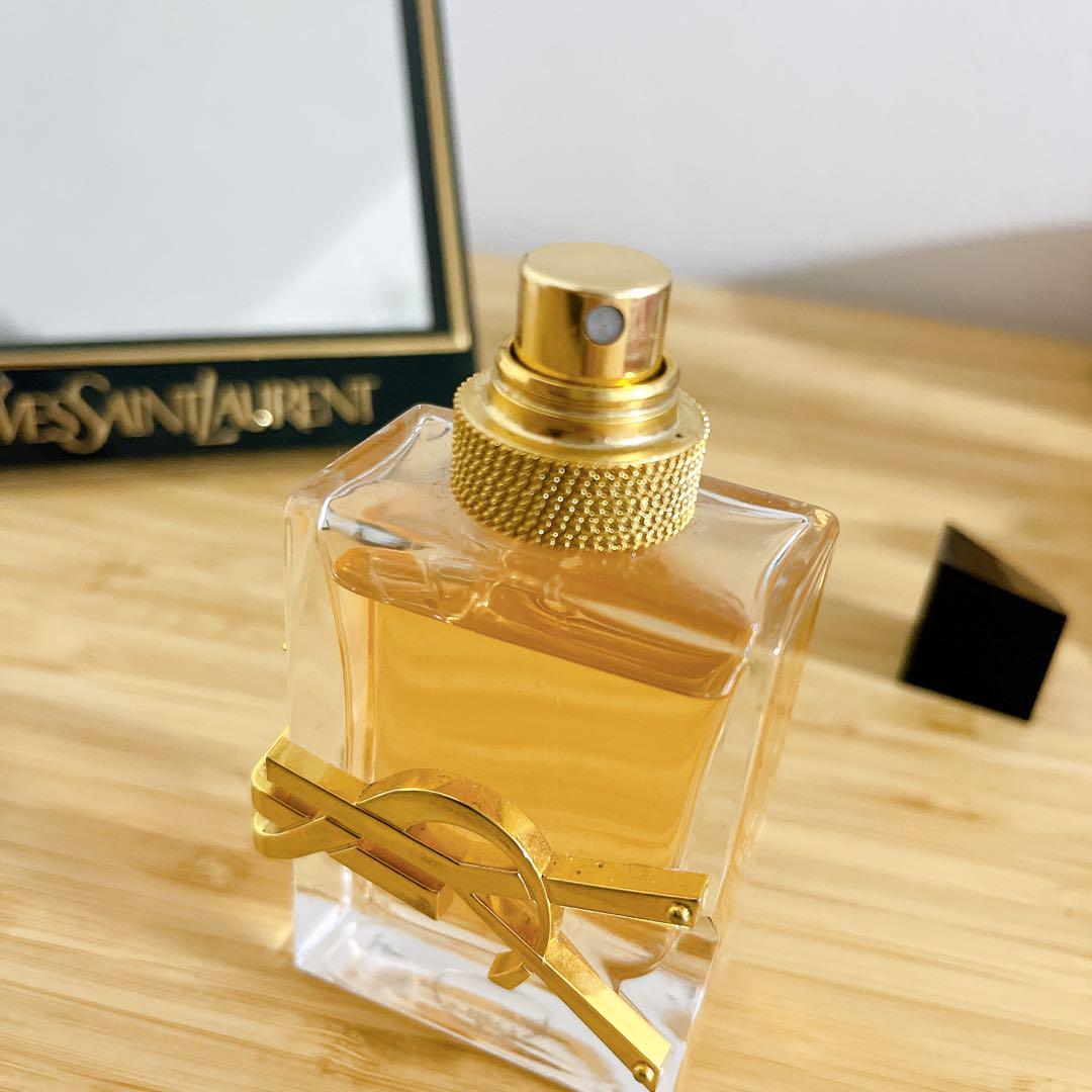 リブレオーデトワレ　イヴ・サンローラン　香水　30ml フランス製　残量9割