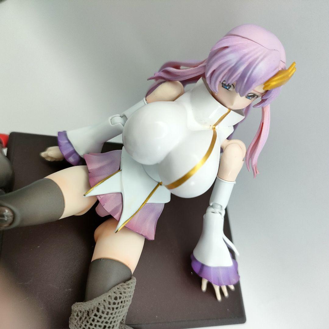 Figure-rise Standard　ラクス・クライン　黒網タイツ　ミニスカ