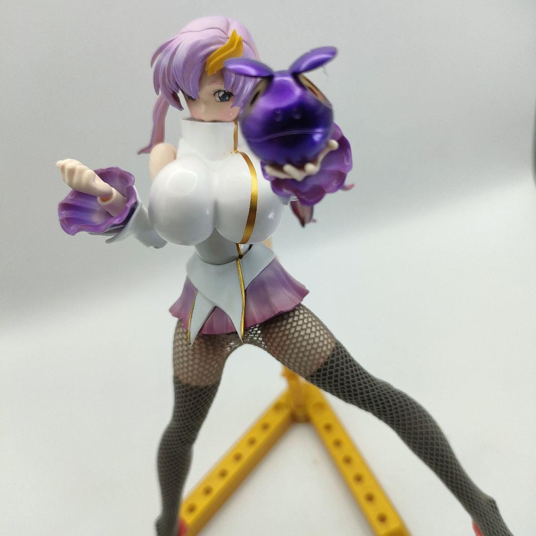 Figure-rise Standard　ラクス・クライン　黒網タイツ　ミニスカ