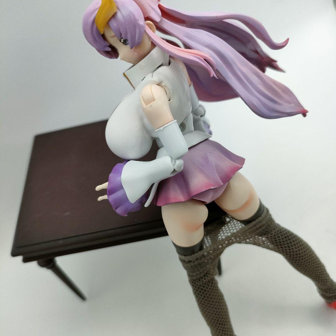 Figure-rise Standard　ラクス・クライン　黒網タイツ　ミニスカ