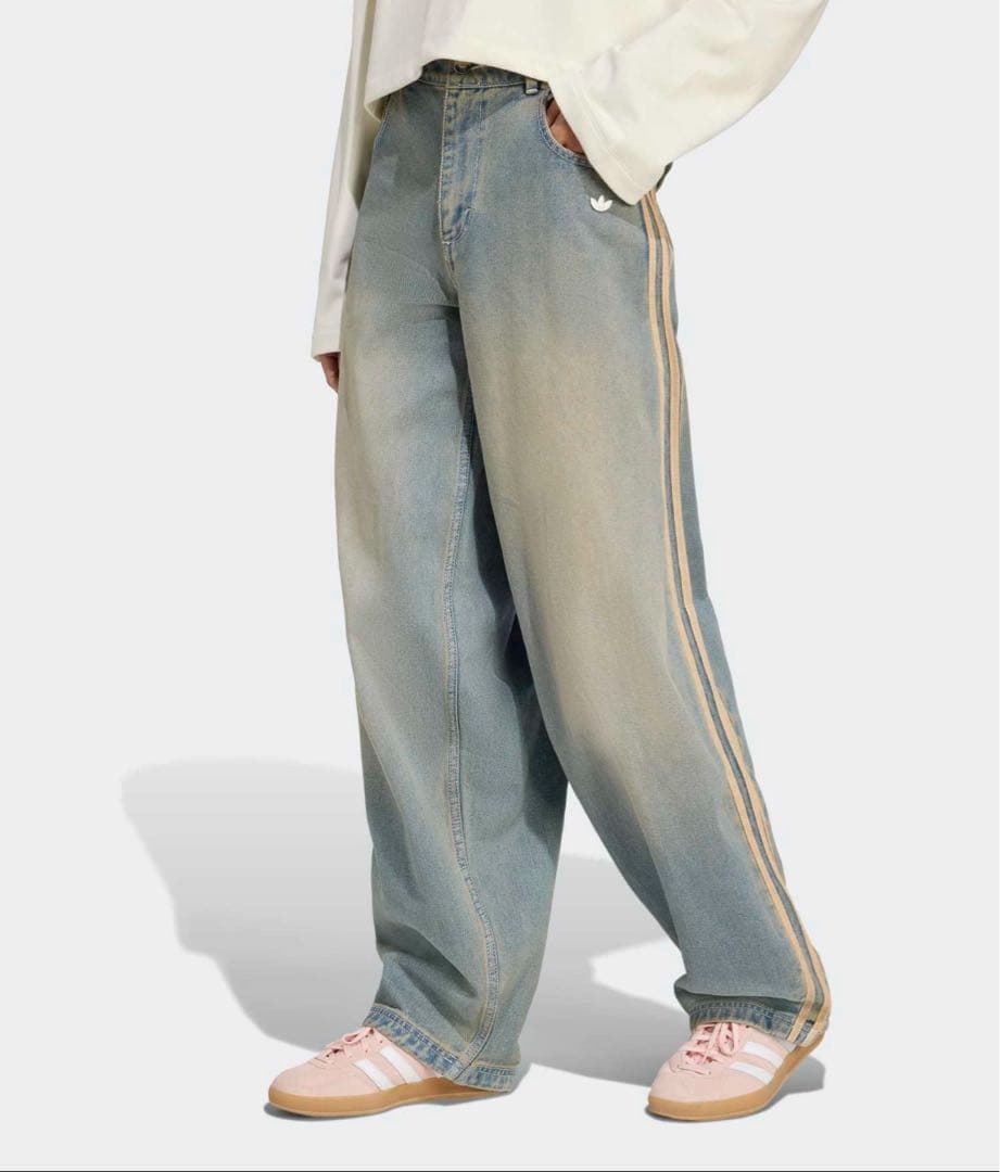 プレミアムエッセンシャルズデニムパンツ adidas Originals