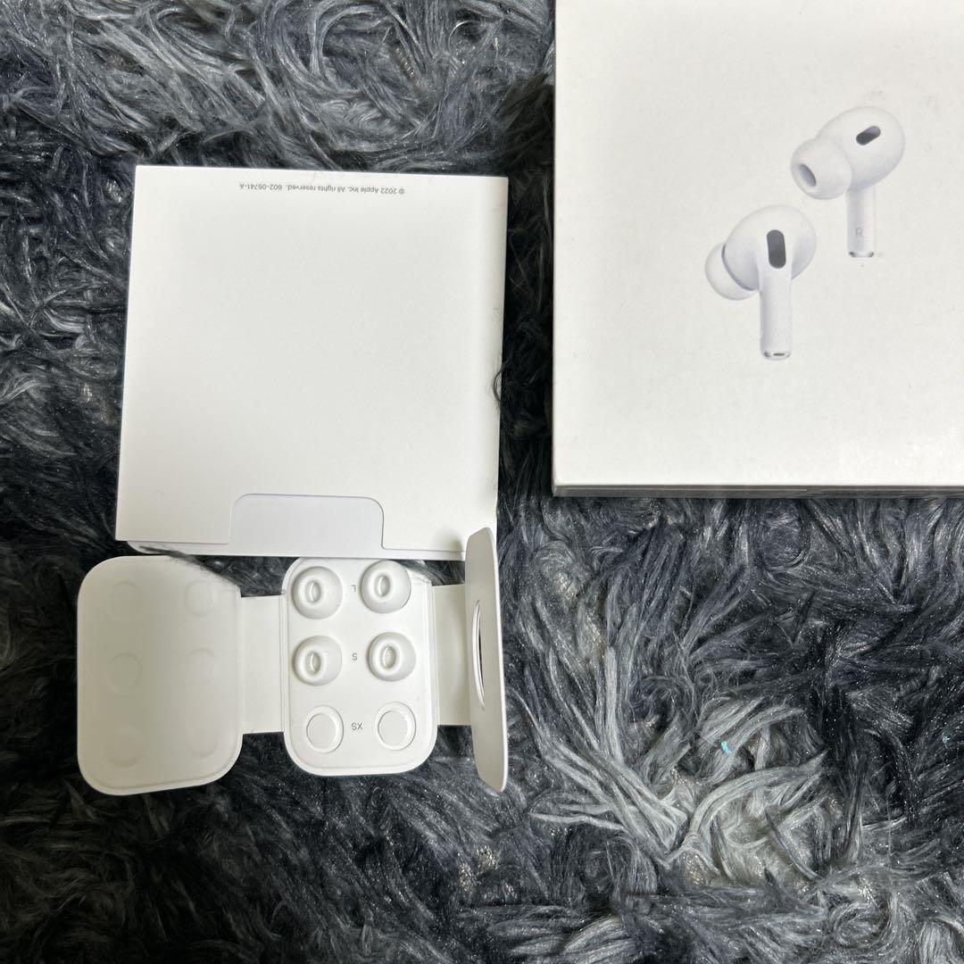 AirPods