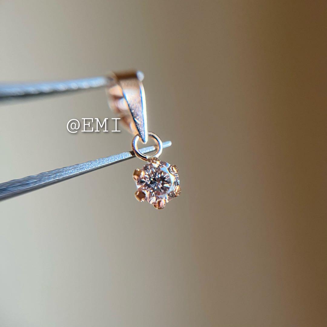 K18PG 希少☆天然ピンクダイヤモンド　0.10ct ペンダントトップ　18金