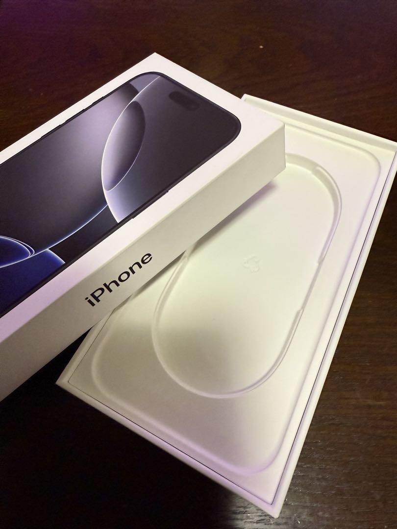 箱のみ】iPhone 16 Pro用箱 - メルカリ
