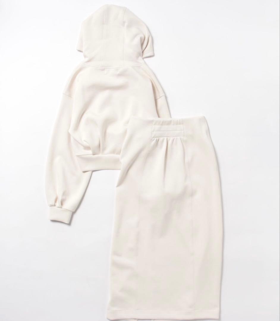 リリーブラウン ボンディングフーディーセット