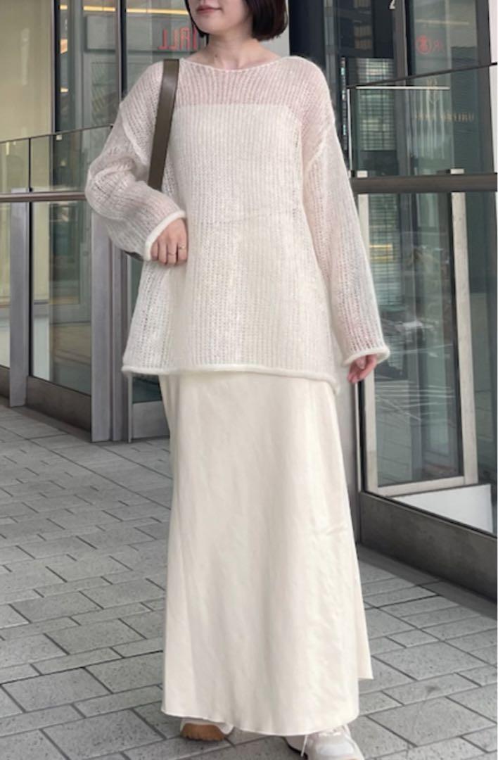 emmi（エミ）シャイニーモヘアローゲージニットトップスホワイト