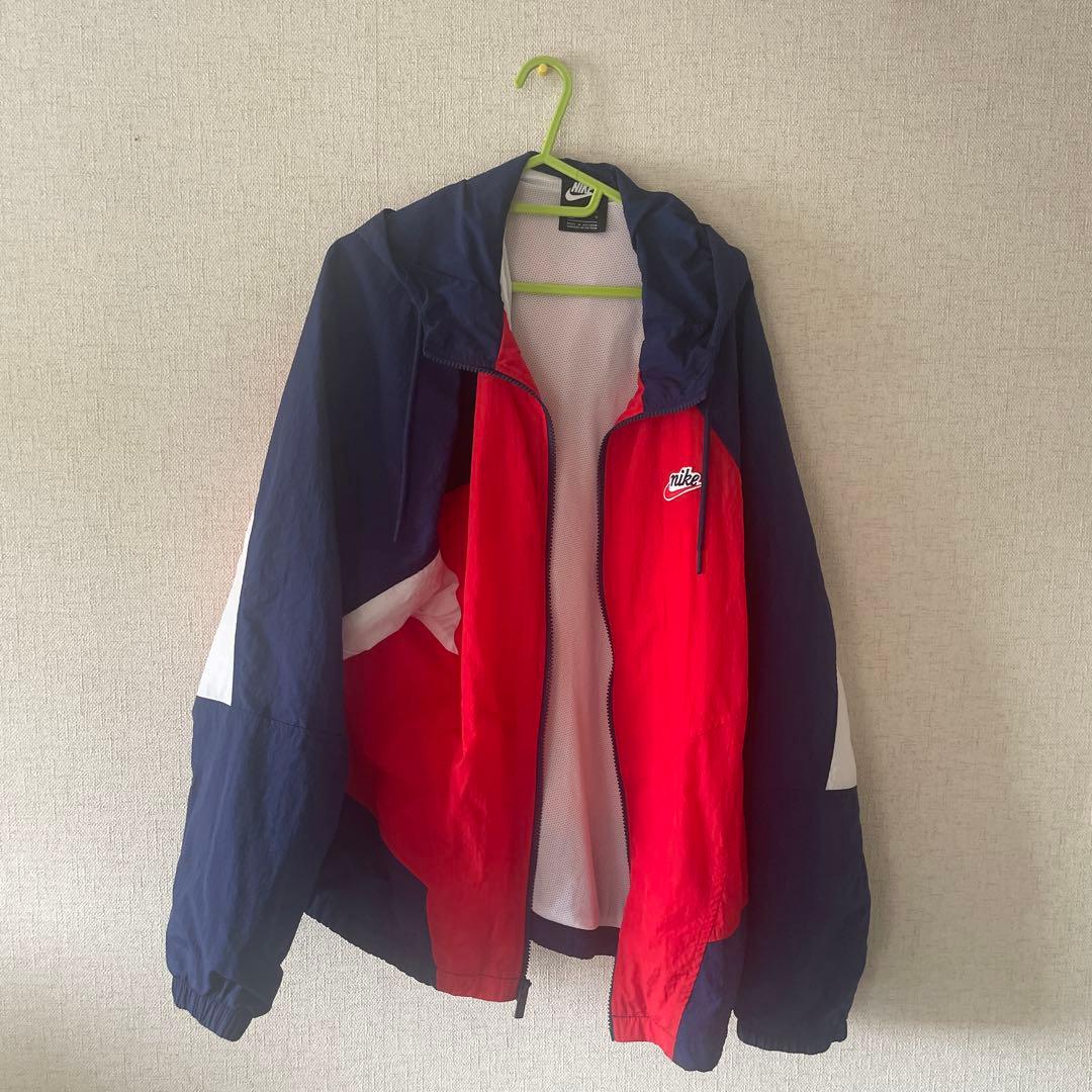 Nike ナイロンジャケット・パンツセット L Nike ナイロンジャケット・パンツセット L