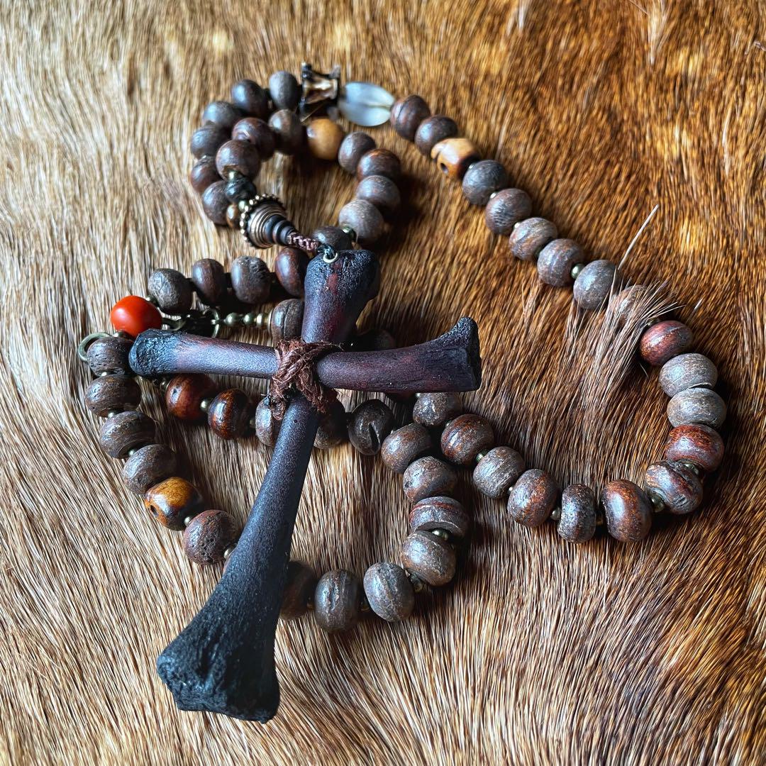 ネックレス・ペンダント fighting cock \"Real bone cross \"necklace