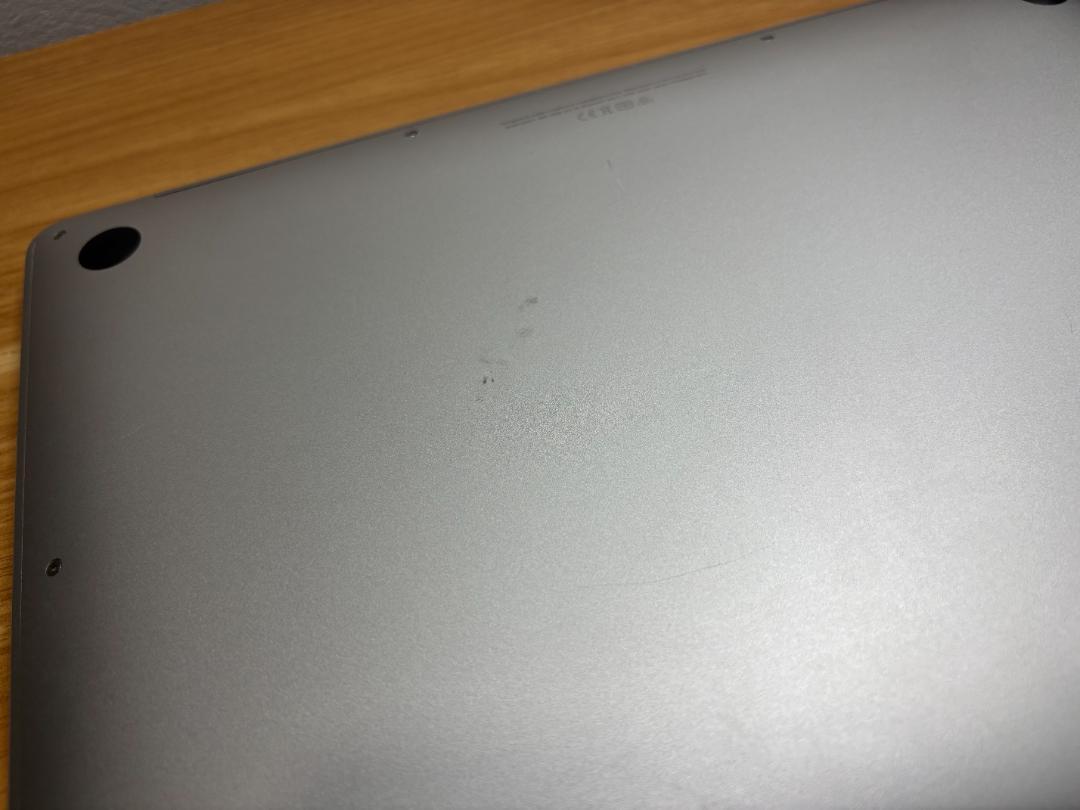 Macbook Air 2020 M1 8GB/256GB 13インチ
