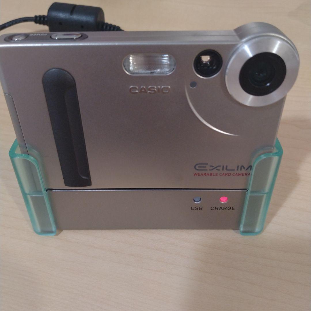 CASIO EXILIM EX-S1 ウェアラブルカードカメラ