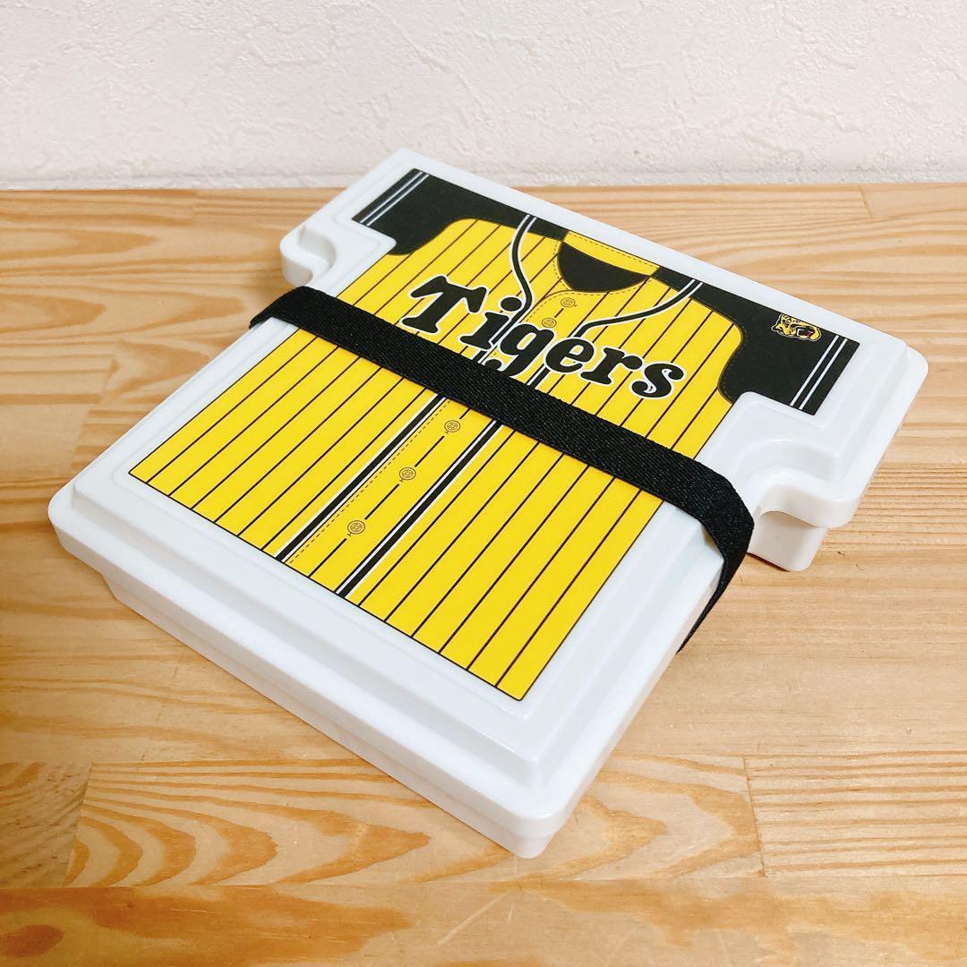 阪神タイガース】ユニフォーム型 お弁当箱 トラッキー - メルカリ
