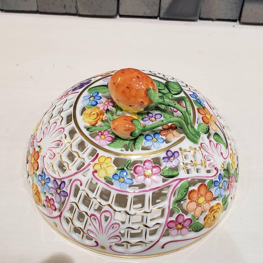 ヘレンド 花柄 ボンボニエール 小物入れ 菓子入れ 蓋物 HEREND