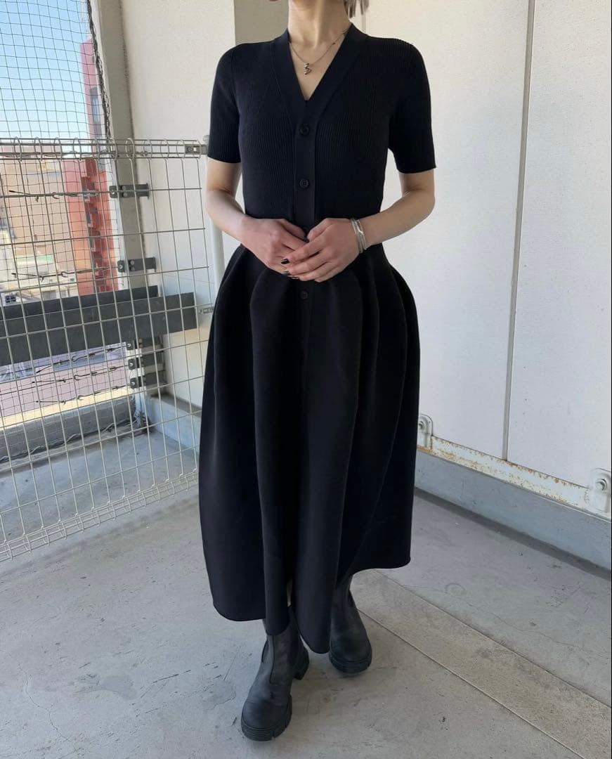 タグつきCFCL POTTERY SHORT SLEEVES DRESSM CFCL