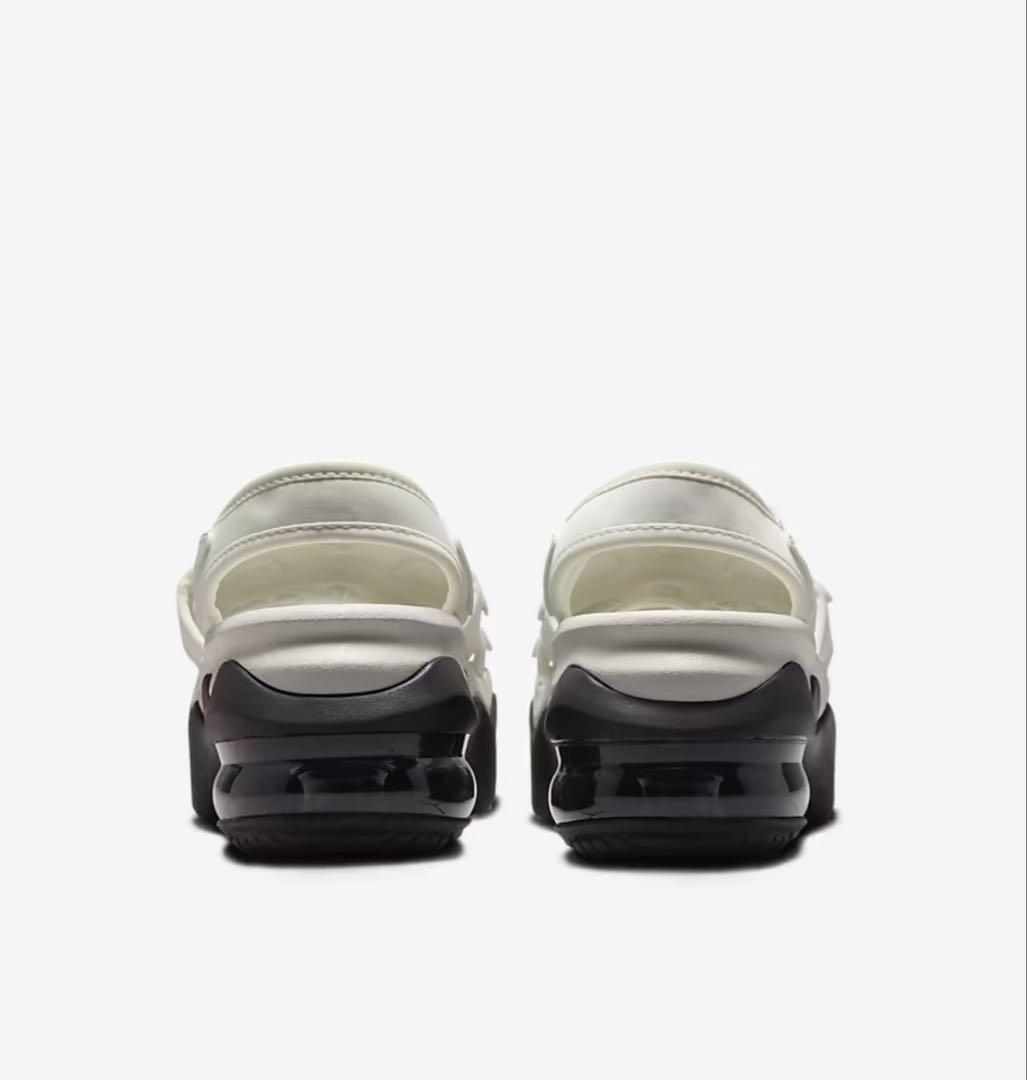 ○23ホワイトブラック NIKE エアマックスココ
