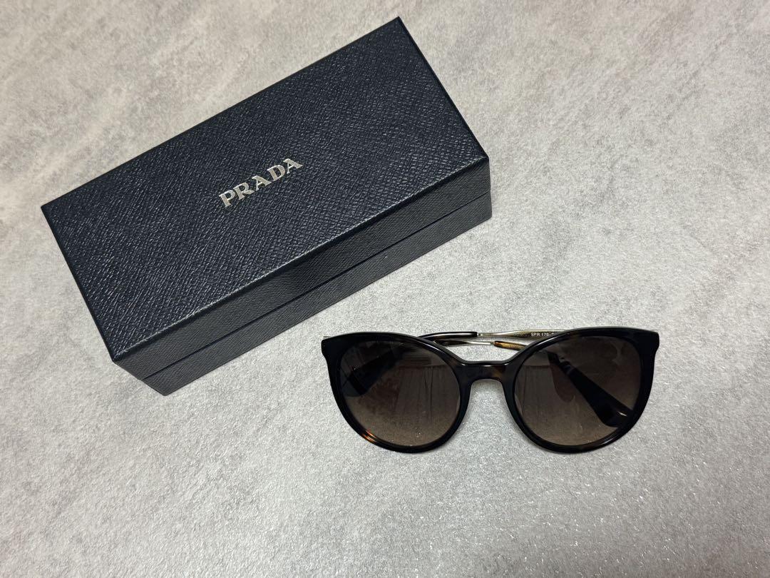 【PRADA】正規品ブラウンサングラス(キャットアイスタイル) PRADA】正規品ブラウンサングラス(キャットアイスタイル) - メルカリ