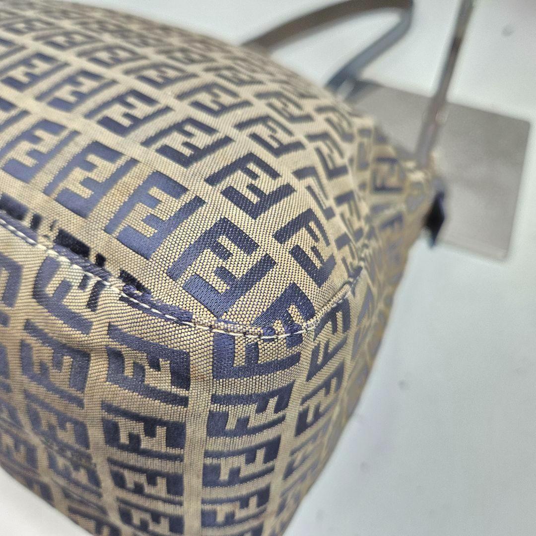 極美品 FENDI マンマバケット ズッカ柄 ワンショルダーバッグ