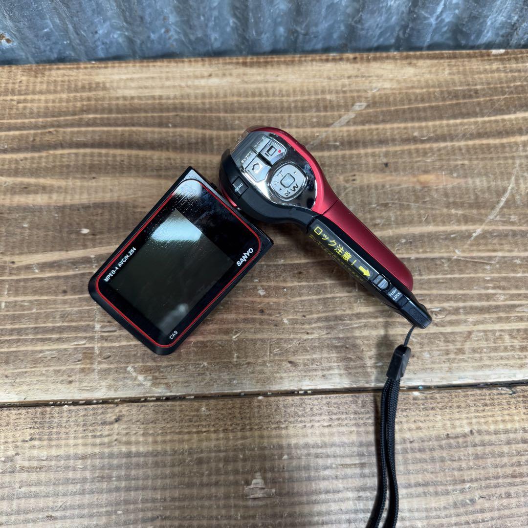【美品】SANYO Xacti DMX-CA9 レッド Sanyo Xacti DMX-CA9 Waterproof HD Digital Video Camera Red