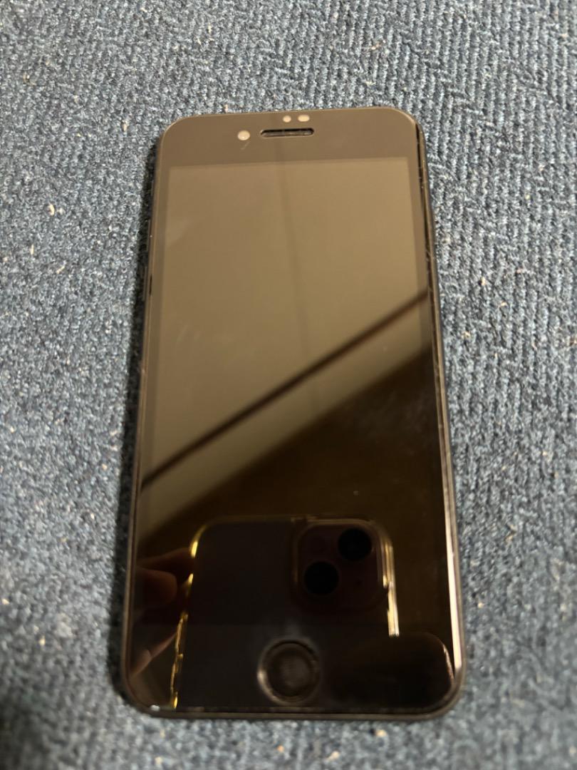 iPhone SE 2020 64 GB ホワイト SIMフリー
