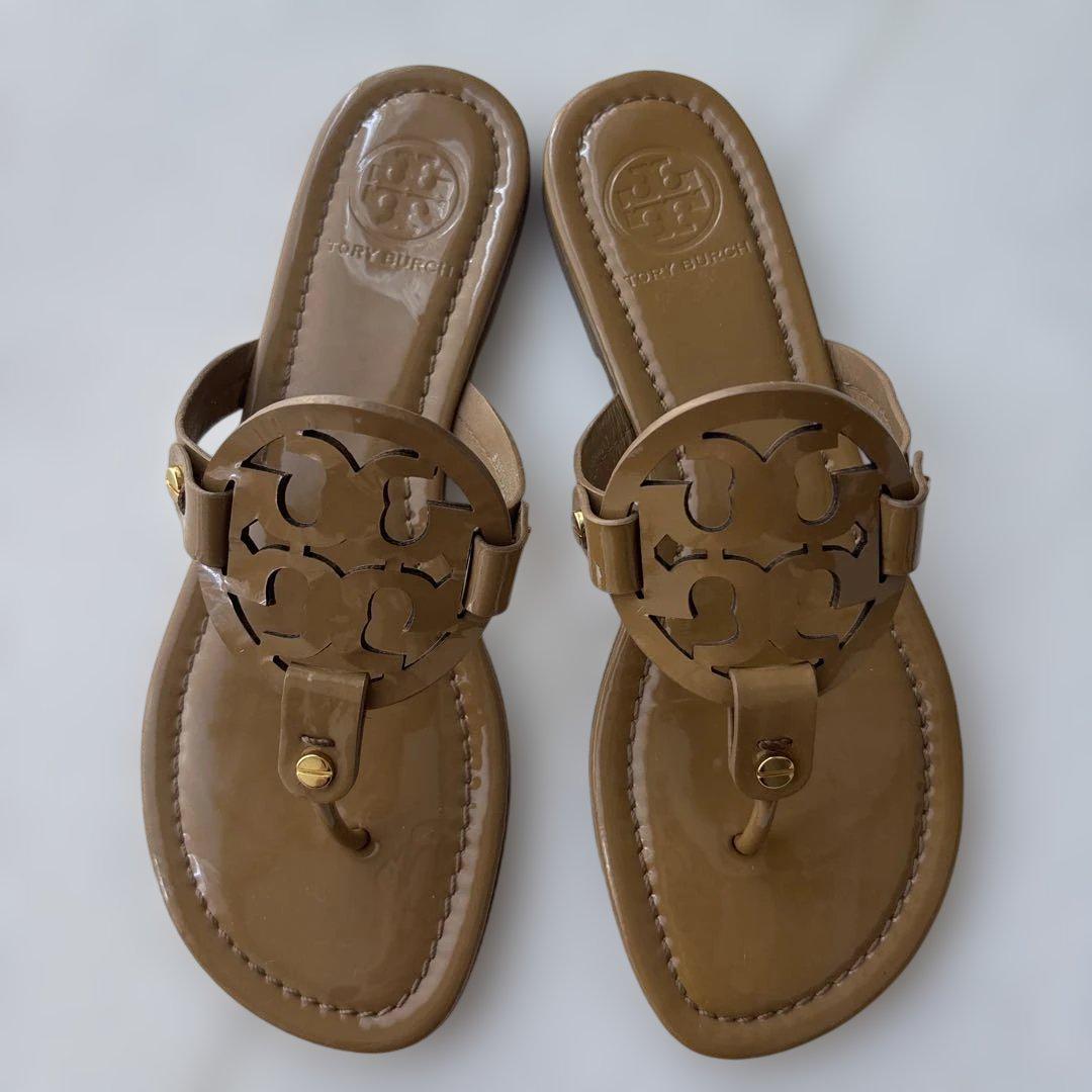 ◆Tory Burch◆カプリメタリックレザートングサンダル 楽天市場】TORY BURCH トリーバーチ 50008647 エナメルトング