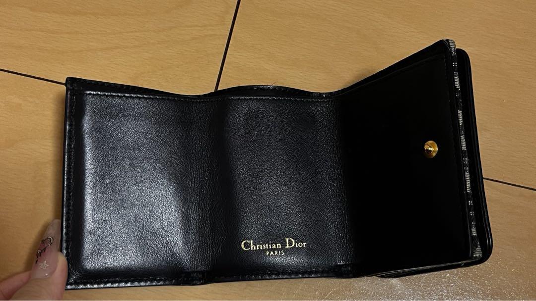 Dior 三つ折り財布 黒 ベージュ