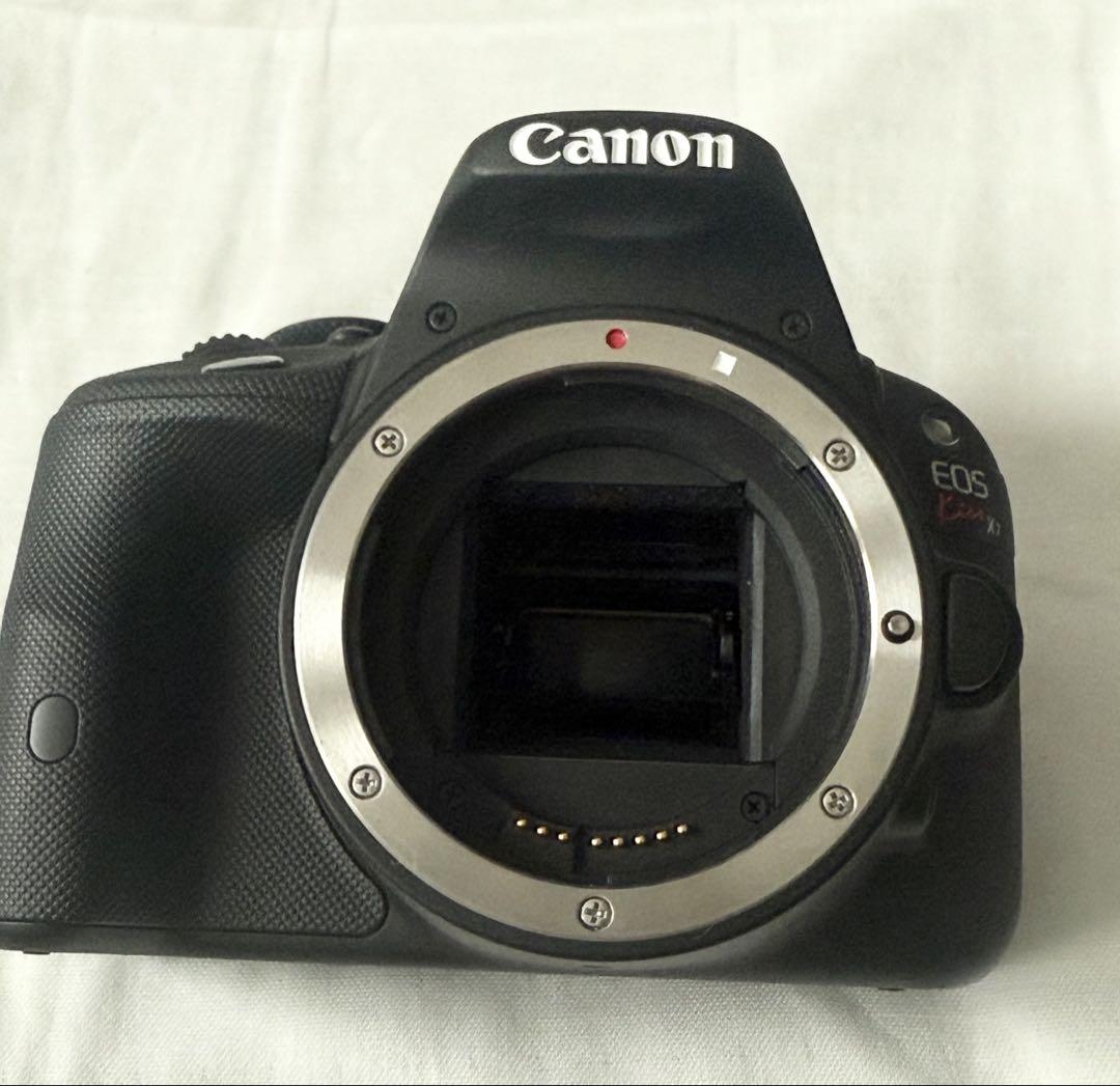 Canon EOS Kiss X7 一眼レフカメラ