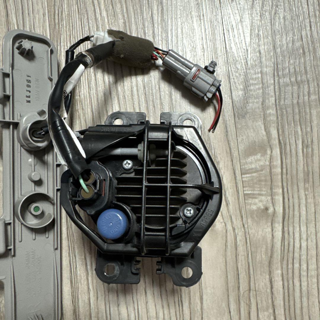 MK42S スペーシアカスタムZ 右 フォグランプ デイライトセット