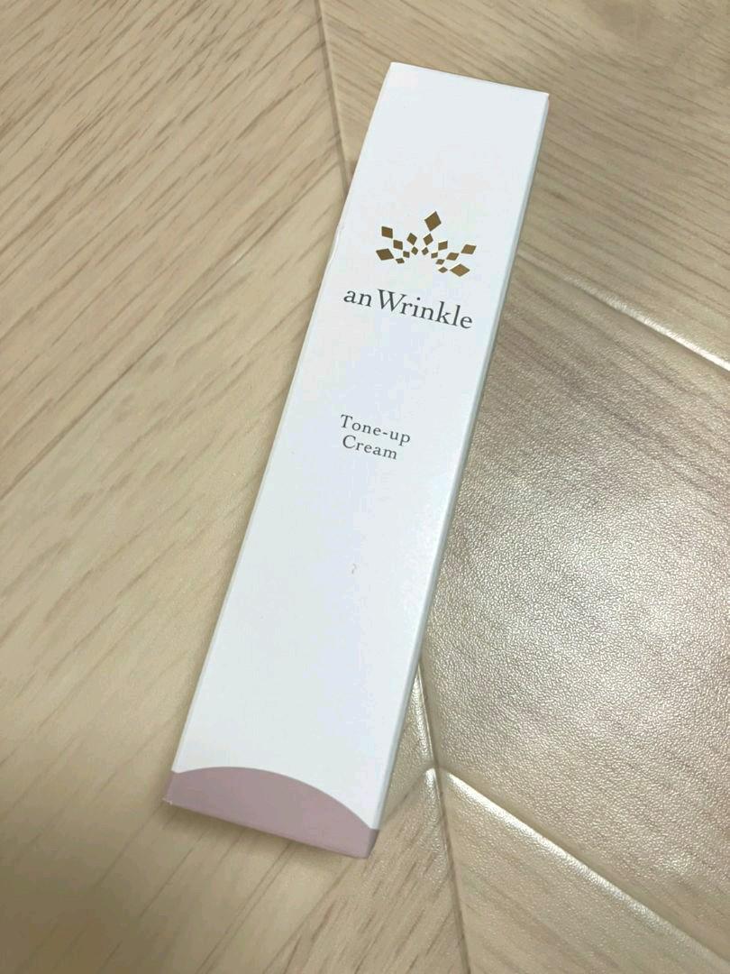新品アンリンクル 薬用トーンアップクリーム