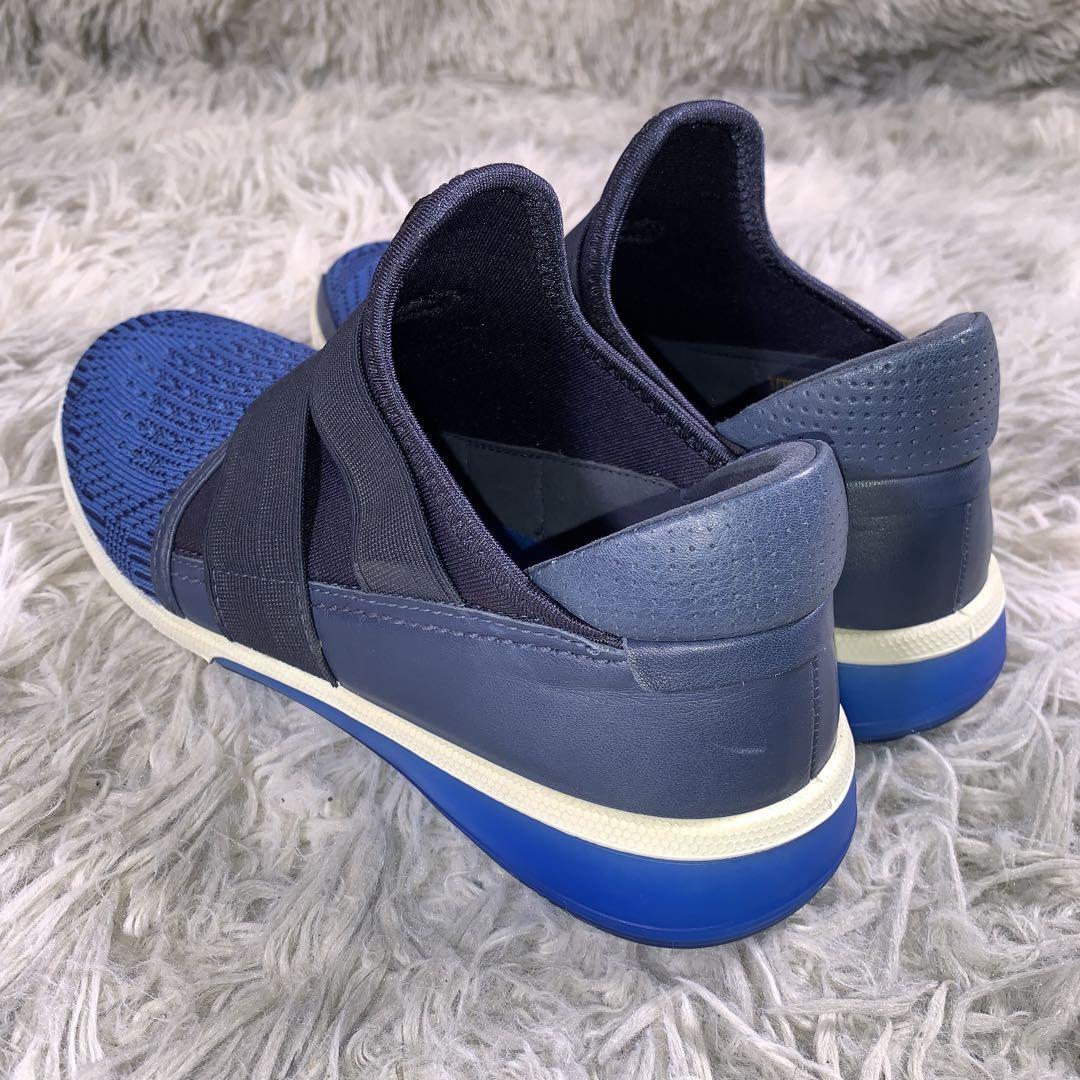 極美品ecco エコー【23.5】Intrinsic 2 スリッポンコンフォート