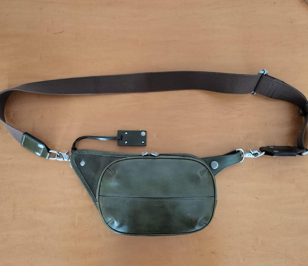 良品 HERGOPOCH エルゴポック レザー ボディバッグ