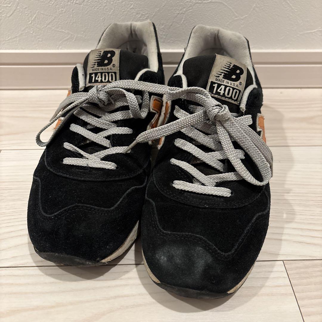 New Balance 1400 黒/オレンジ スニーカー