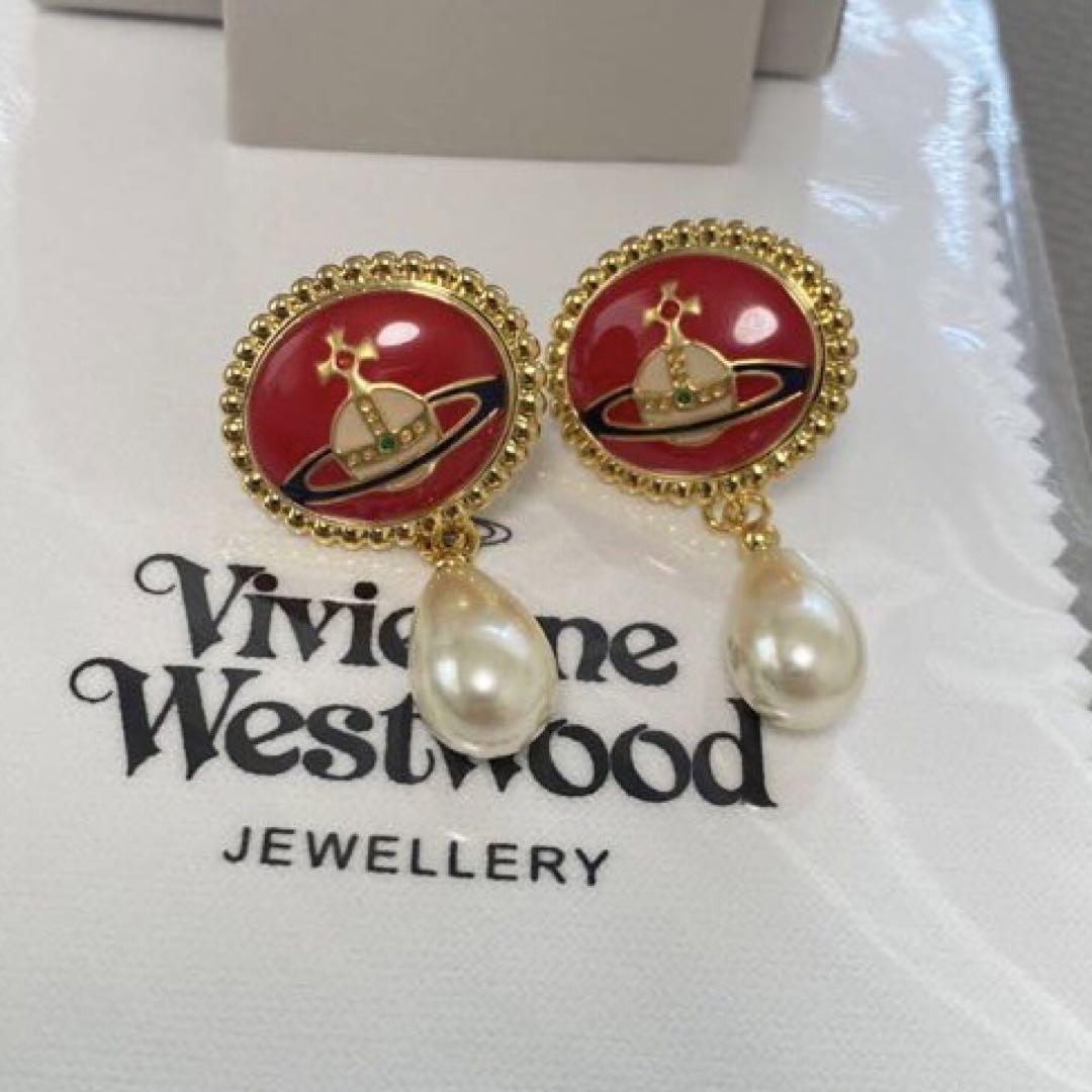 Vivienne Westwood エナメルボタンパール　ピアス