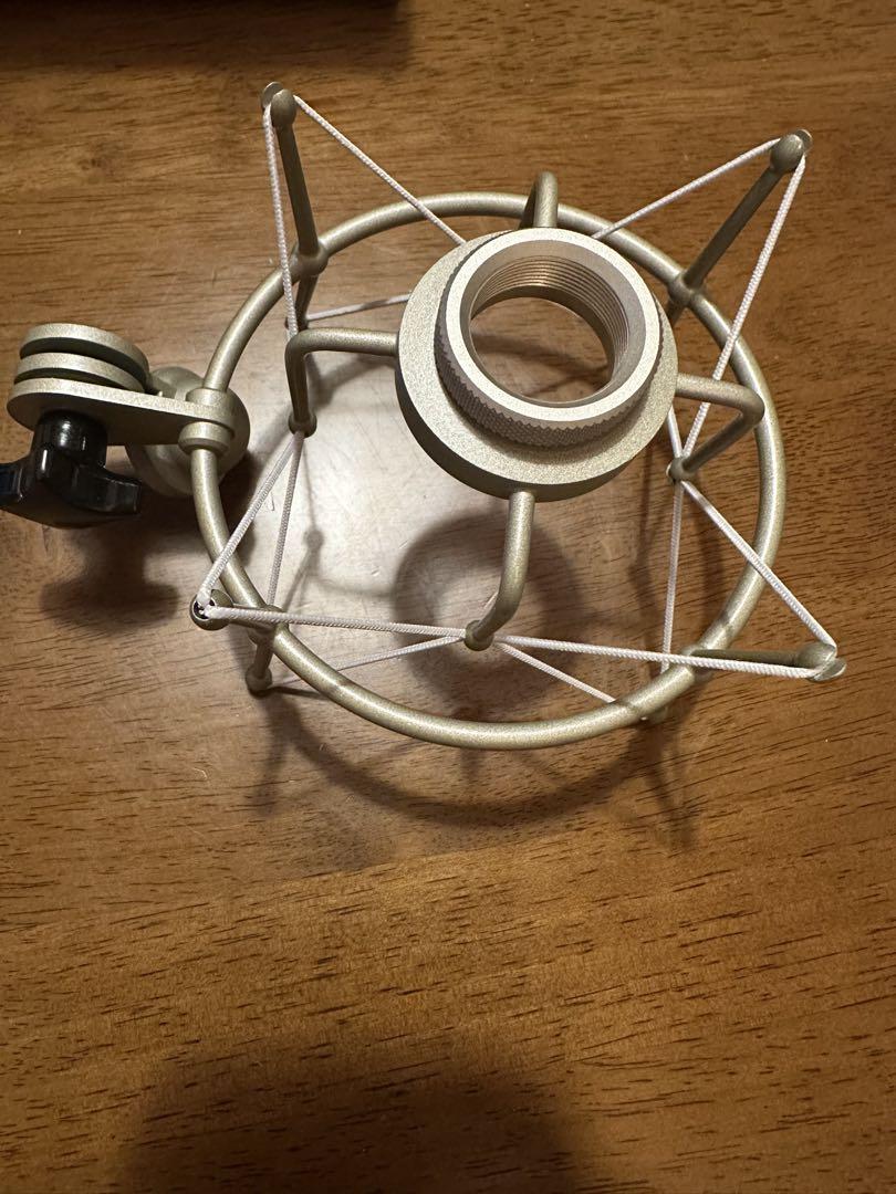 Neumann TLM 103 コンデンサーマイク