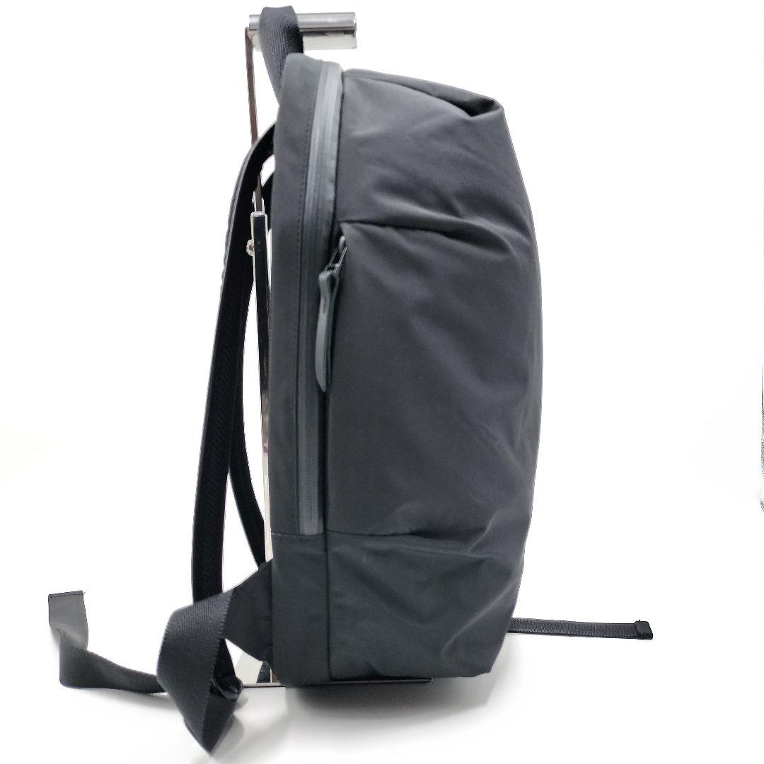【美品✨】リベラル　卵型リュック S パソコン収納 ナイロン A4可能