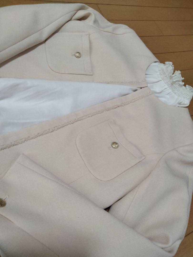 TOLW@yrl:ＨＫさま専用　ノーカラージャケット ベージュ 38