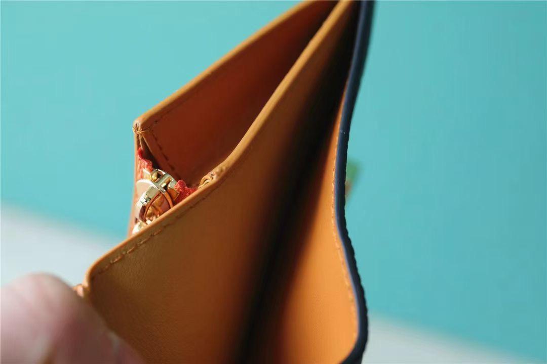 ルイヴィトン　折財布　メンズ　箱付き