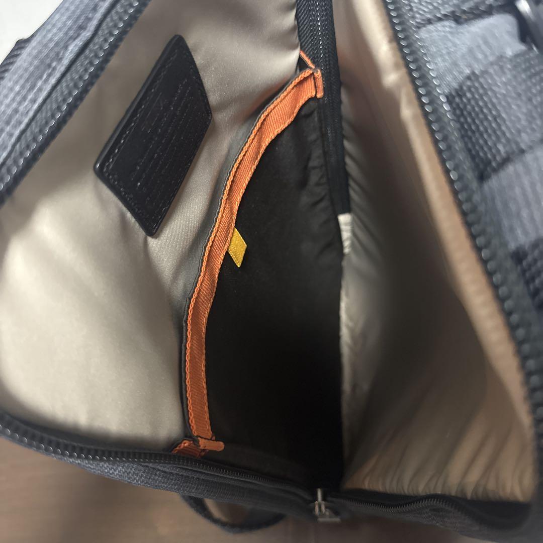 TUMI ショルダーバッグ ダークグレー