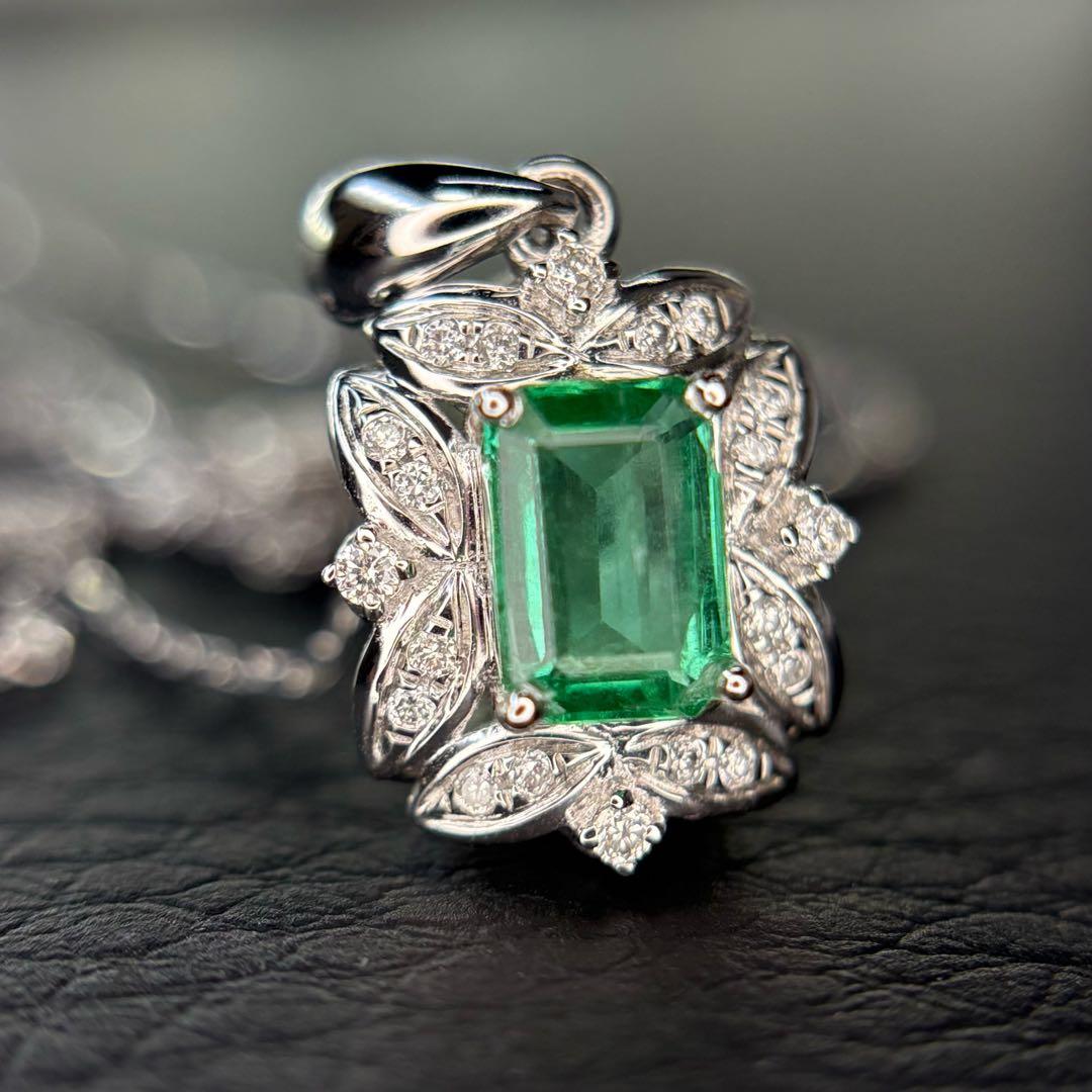 新品　K18ゴールド天然エメラルドダイアモンドネックレスアクセサリージュエリー